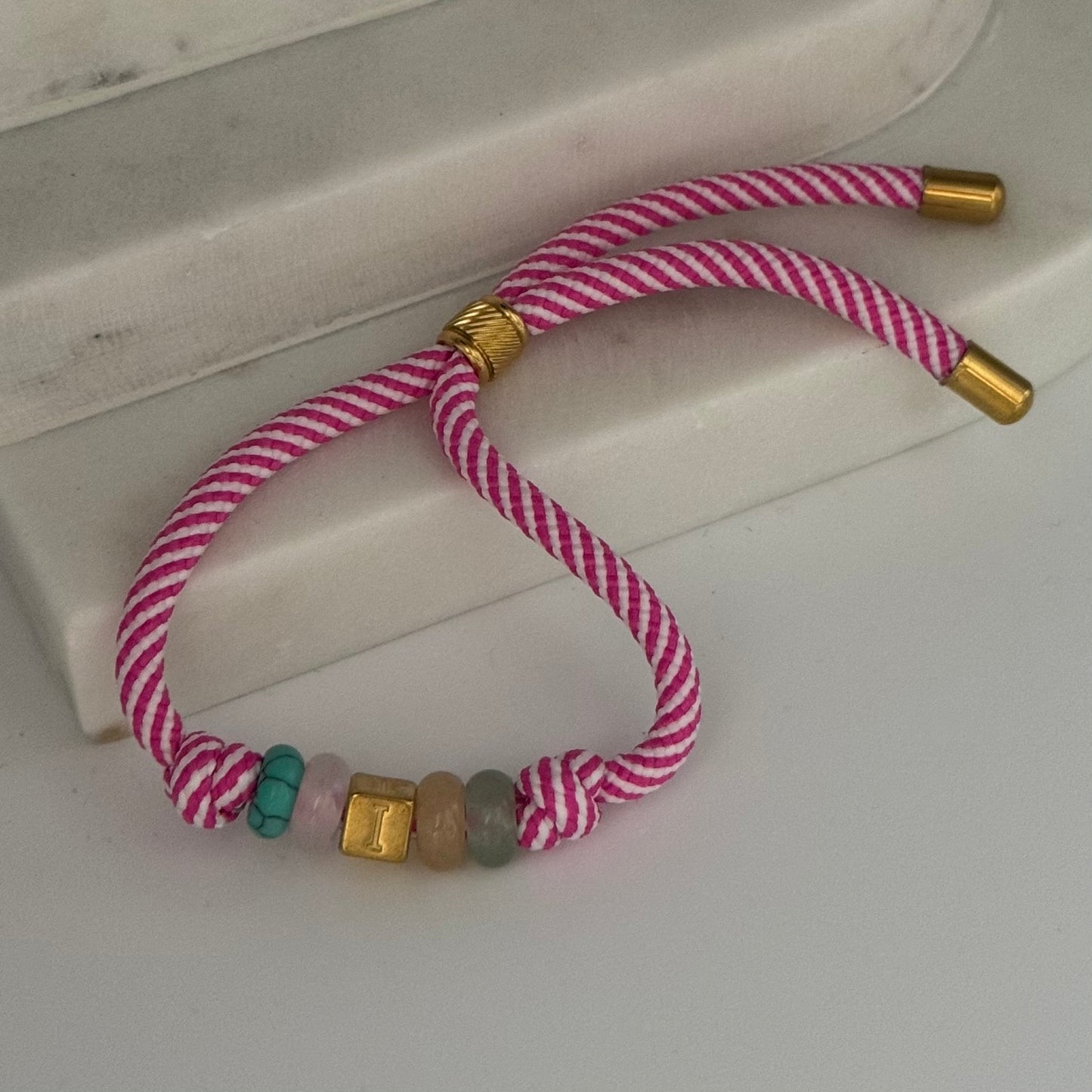 Initial paracord bracelet