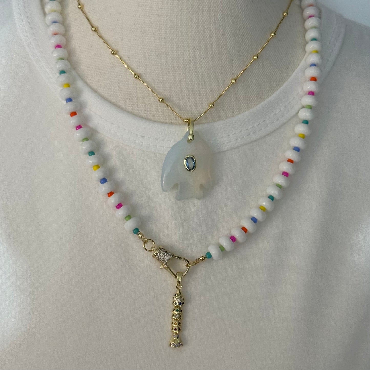 Sea color necklace