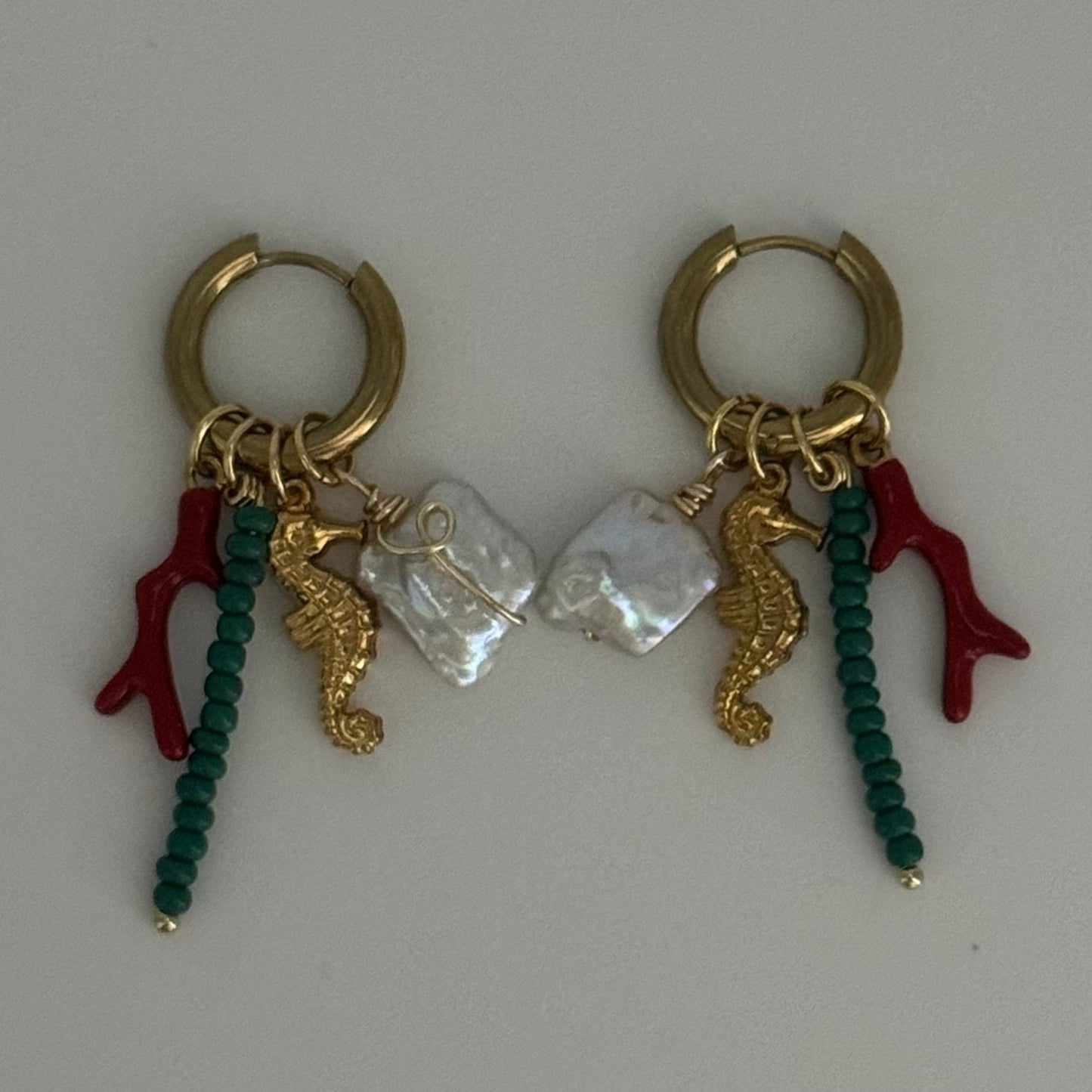 Seehorse earring
