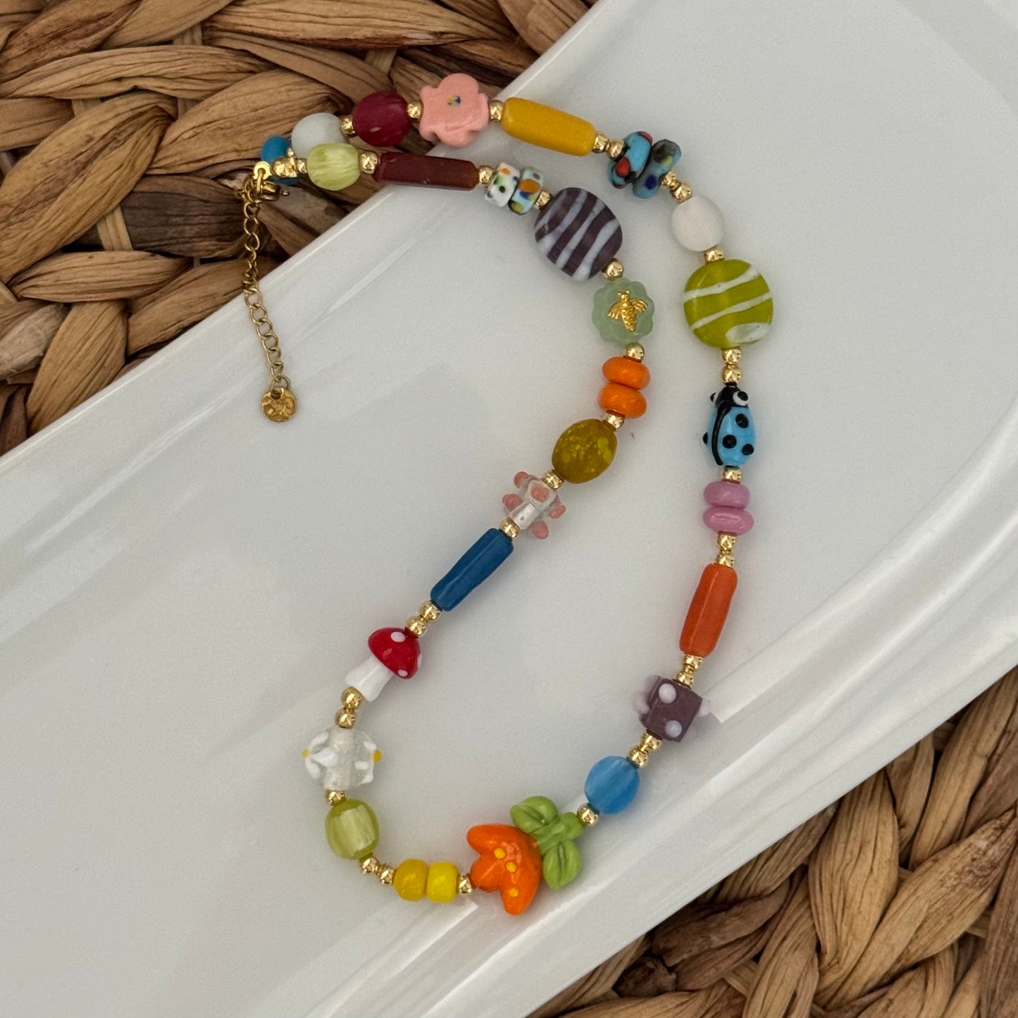 Tulip necklace